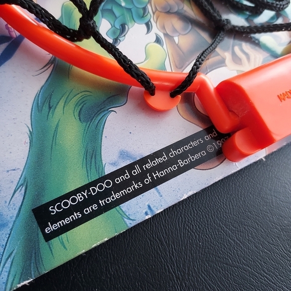 1997 Scooby-Doo Cardboard Back Basketball Mini Hoop - Picture 6 of 7